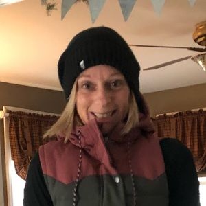 Meet your Posher, Bobbijo